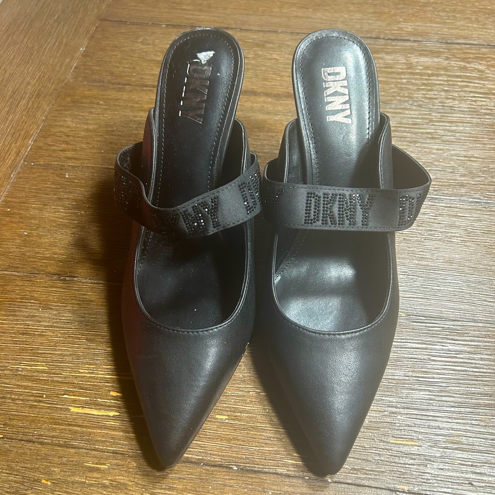 DKNY Dorian heels size 9.5